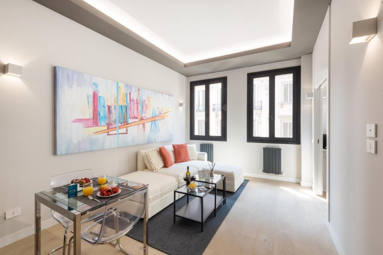 Sweett- Duomo Apartment มิลาน ภายนอก รูปภาพ