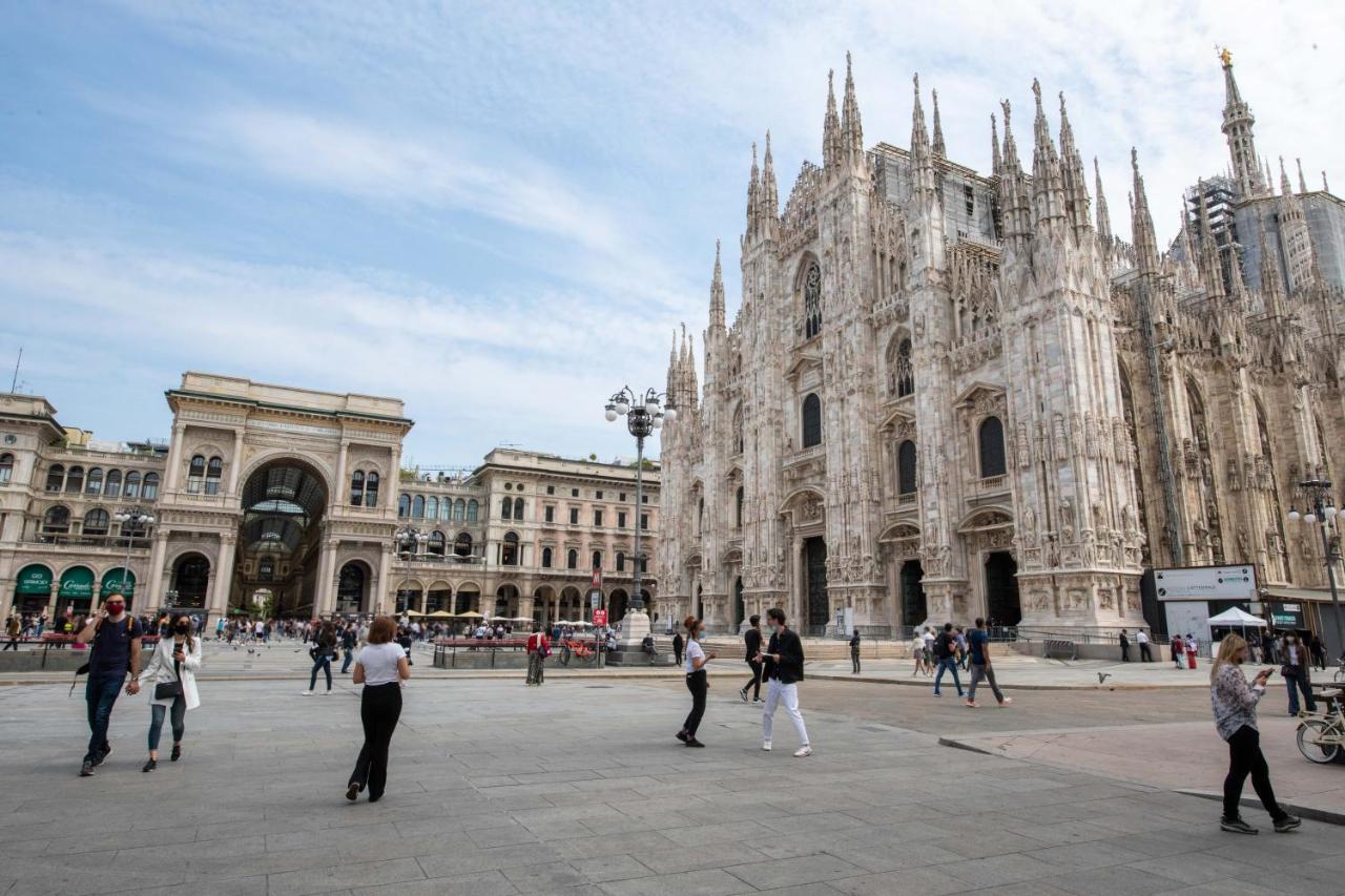 Sweett- Duomo Apartment มิลาน ภายนอก รูปภาพ
