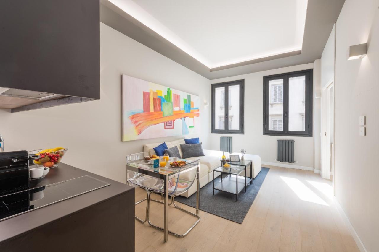Sweett- Duomo Apartment มิลาน ภายนอก รูปภาพ